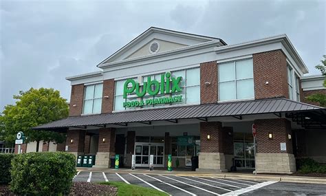 Publix tuscaloosa - Our founder, George Jenkins, was an innovator. All innovators started somewhere, and when the 1st Publix store opened in 1930, he was already looking ahead to discover new ways to enhance his store. Mr. George, as we call him, sought to elevate the grocery store experience for all shoppers in his stores by adding innovations like air ...
